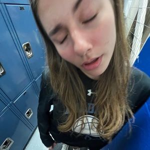 Meet your Posher, Carmela